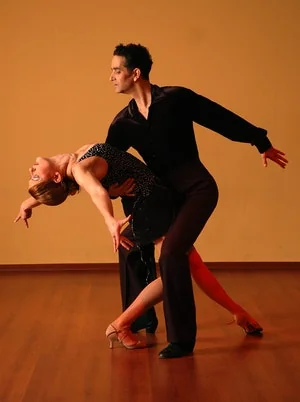 Ballroom dance classes in Nottingham